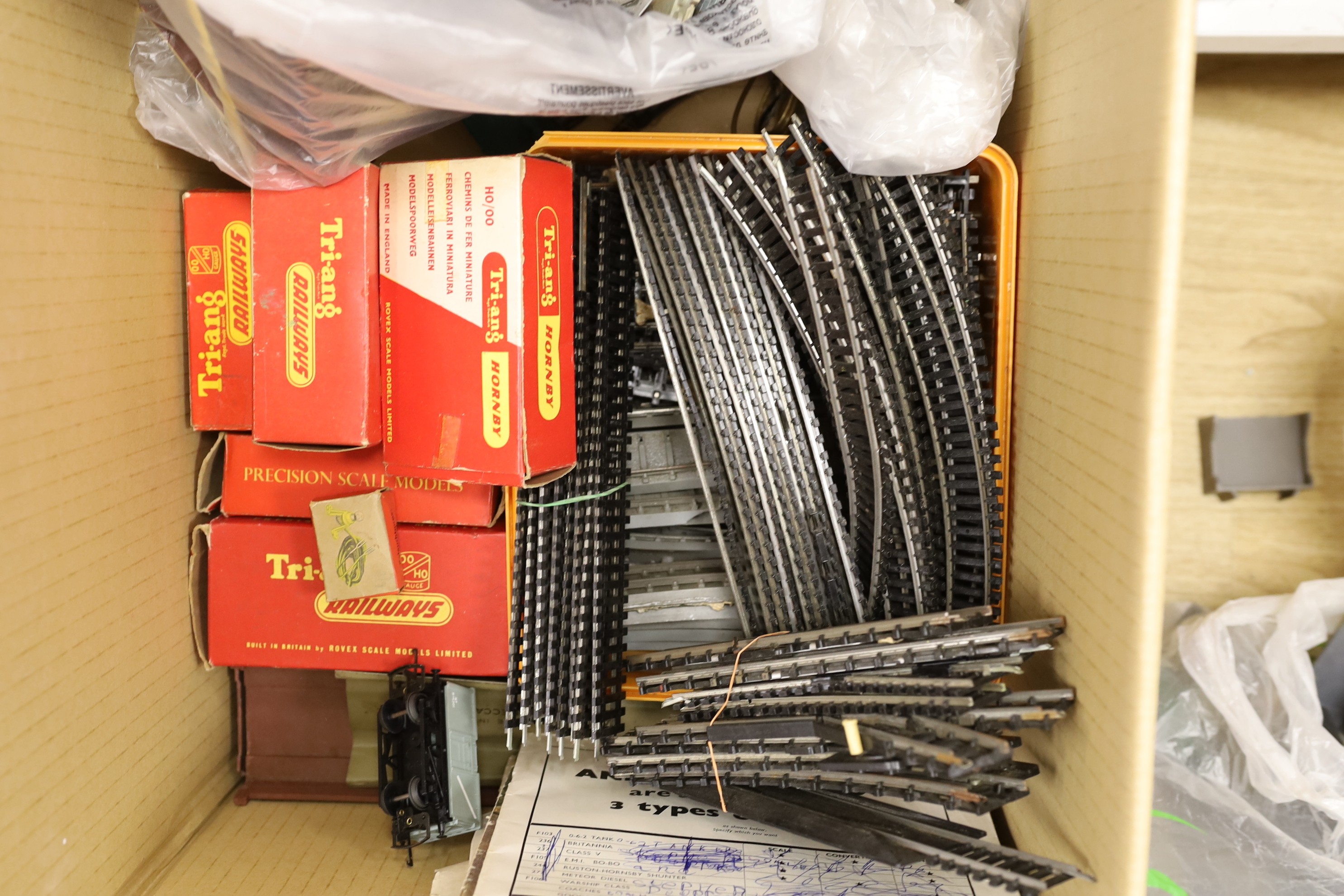 A quantity of Tri-Ang railways